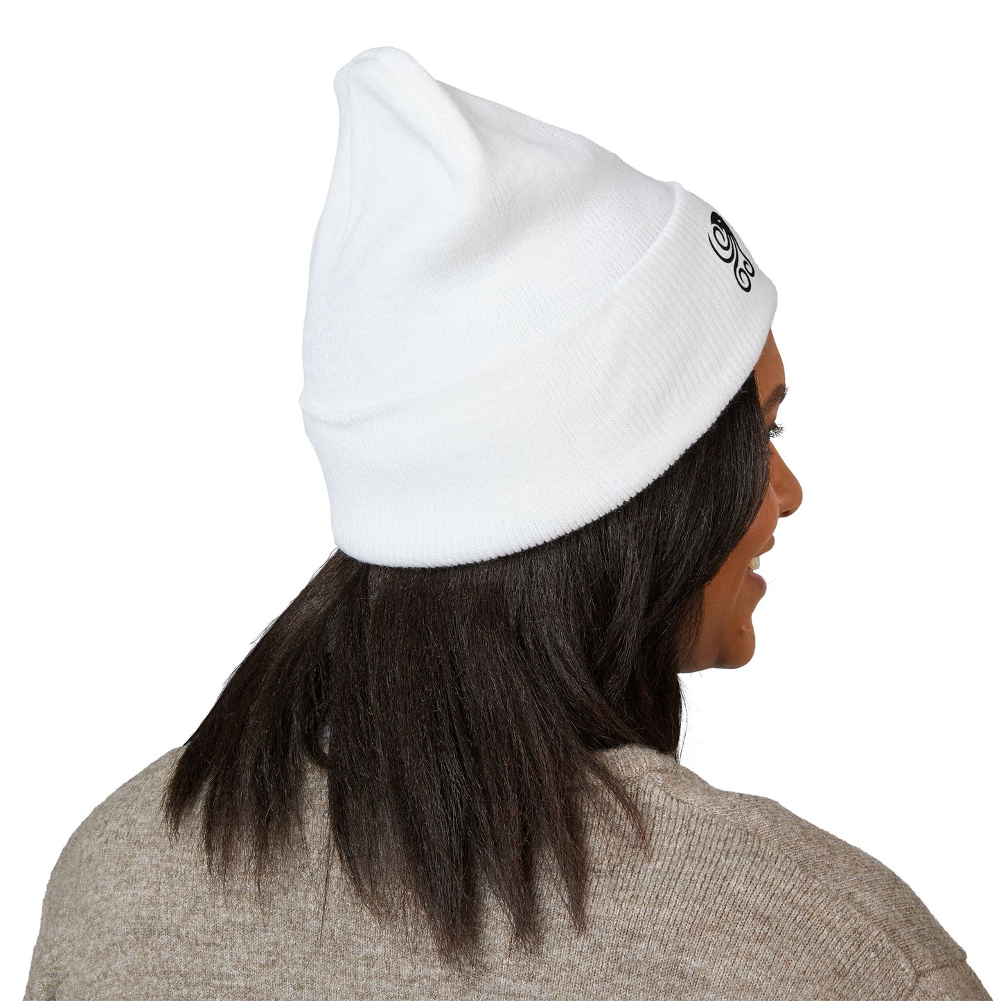 Stylish Porrada USA Embroidered Cuffed Beanie