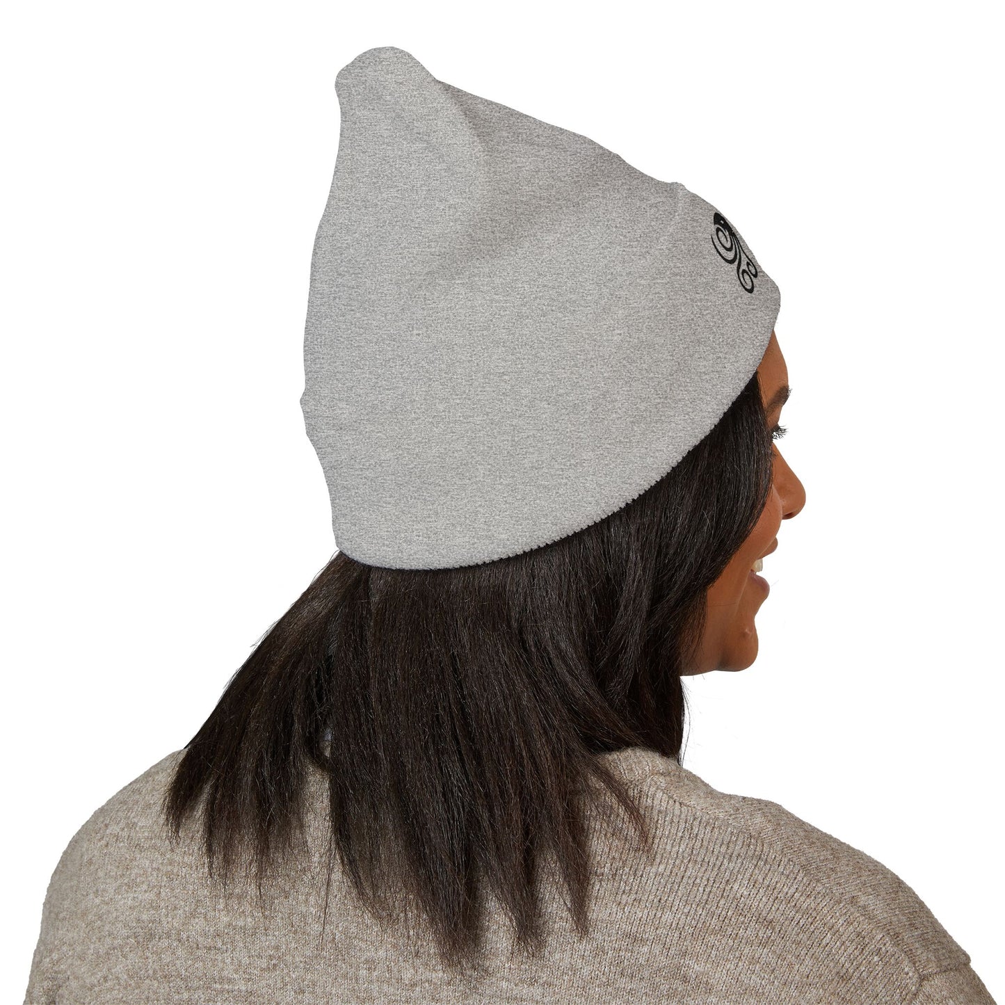 Stylish Porrada USA Embroidered Cuffed Beanie